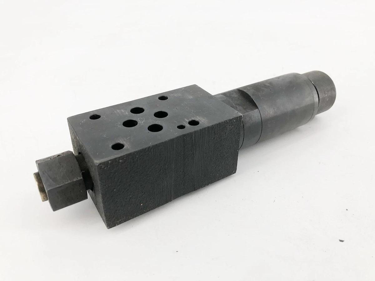 Used Parker PRDM2PP16KNS-16 Hydraulic Valve 315 bar