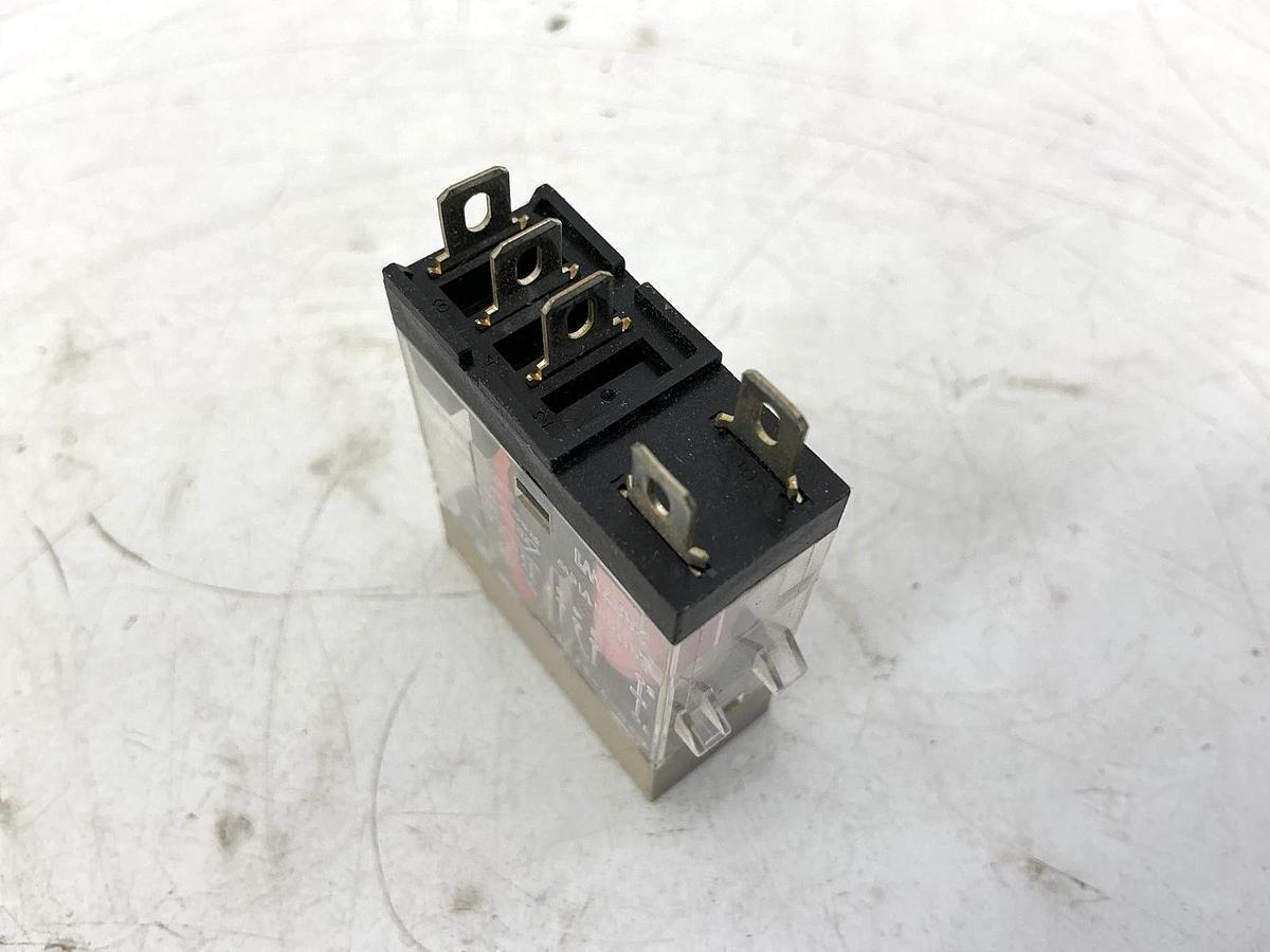 Lot of 3 New OMRON G2R-1-S-DC24(S) Relay 1-Pole 5-Pin 10A 24VDC Coil G2R-1-S(S)