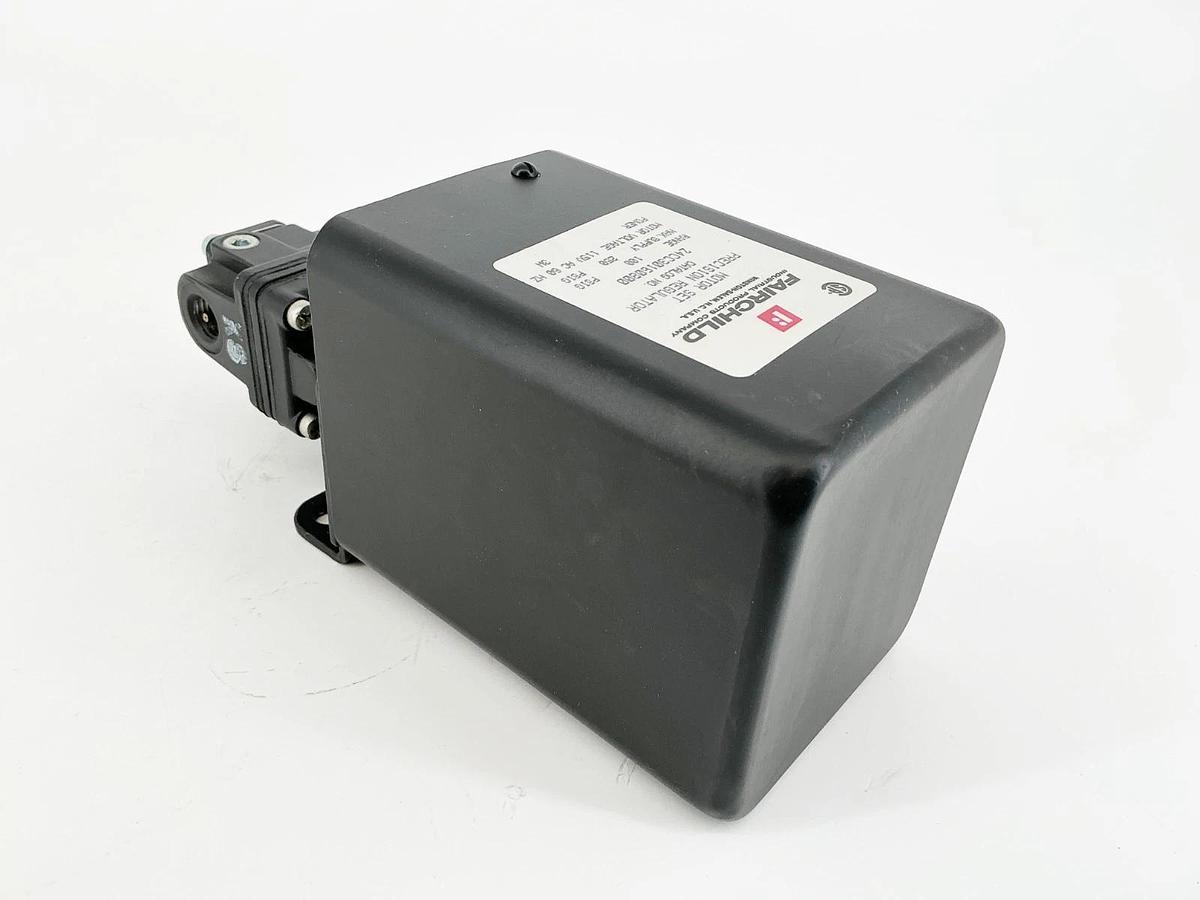 New Fairchild 24CC30160800 Motor Set Precision Regulator 250PSI EB-16033-30252