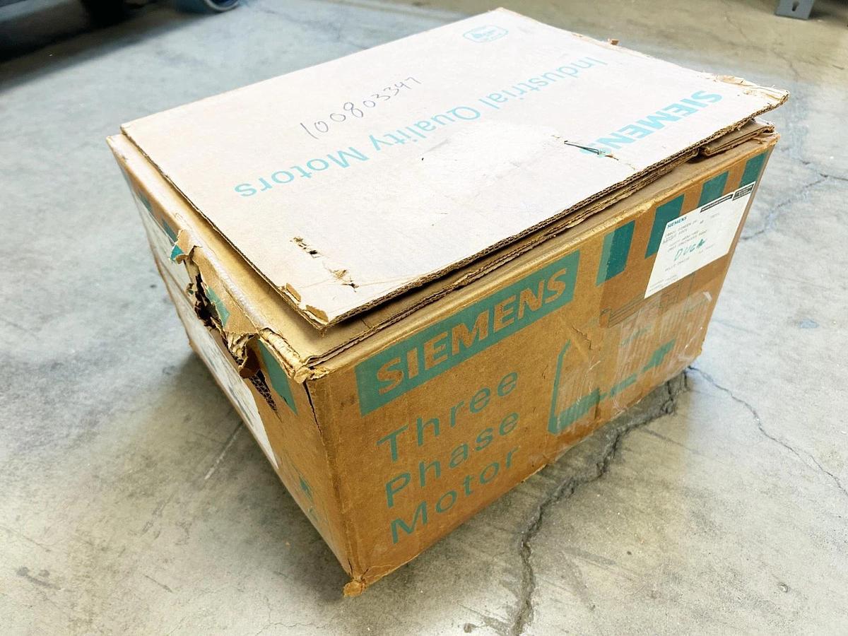 New Siemens 1LA91826YK60 AC Motor RGZESD 1.5 HP 230/460V 3PH HPG1050