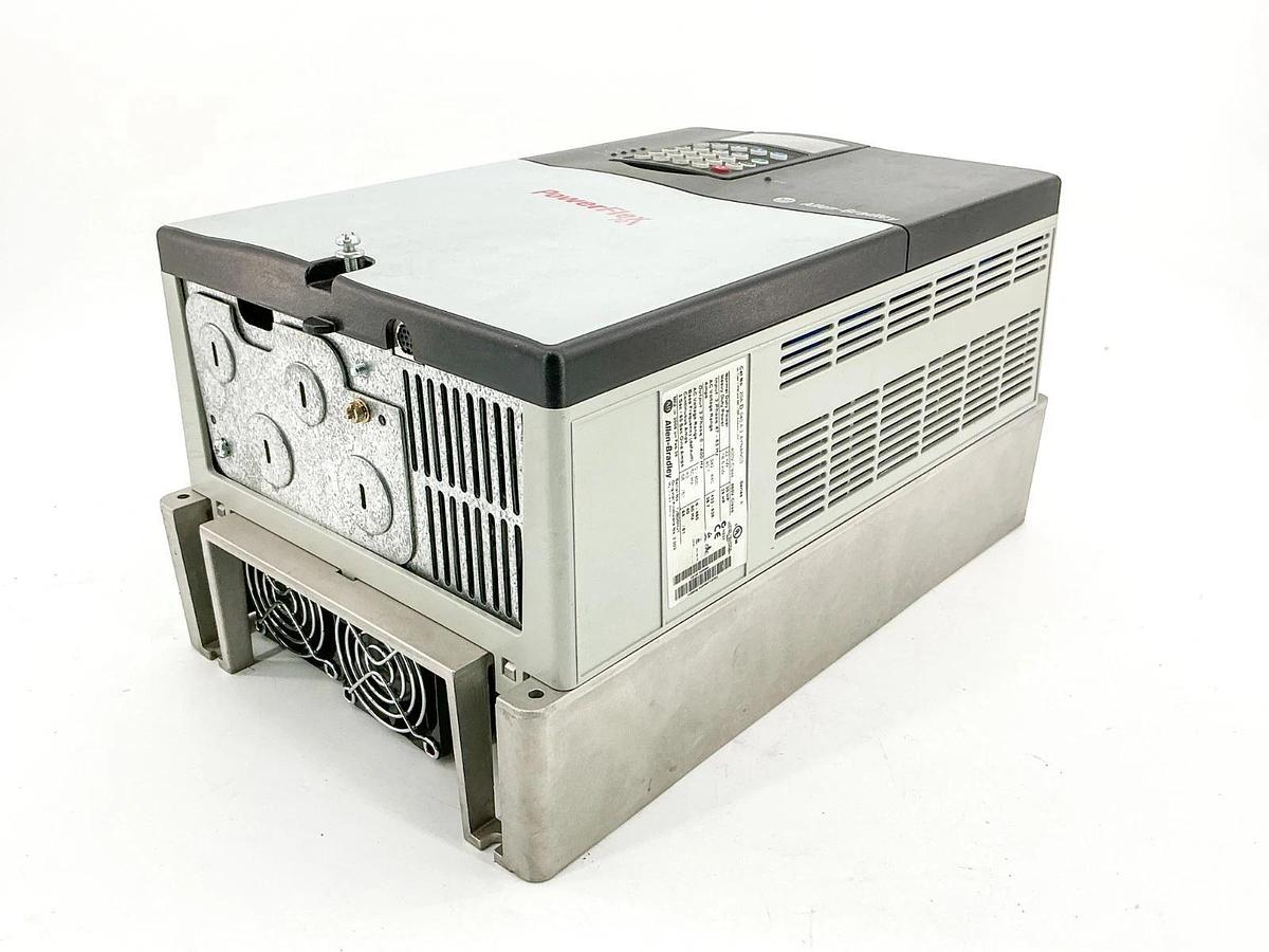 New Allen Bradley 20AD040A3AYNANC0 Powerflex AC Drive 480V 30HP 3PH 22kW Ser.A