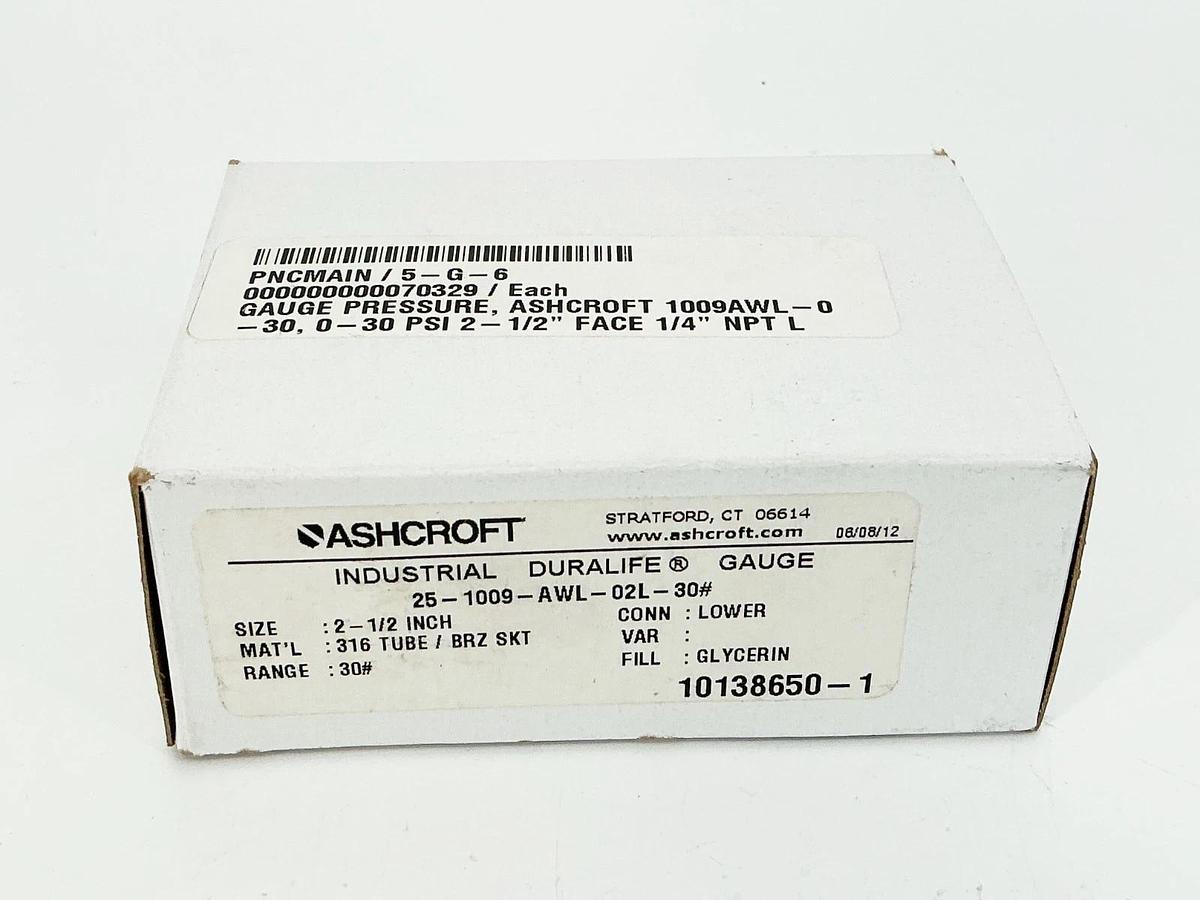 New Ashcroft 25-1009-AWL-02L-30# Pressure Gauge 2-1/2" 30PSI 1/4NPT 316 Tube