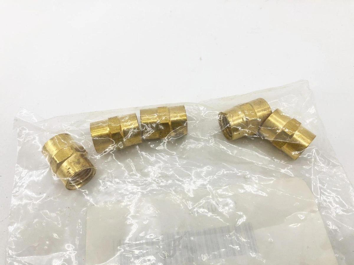 Lot of 10 New 46M499 Brass Couplings 1/4 x 1/4 FNPT 1-1/8 OAL 706103-04