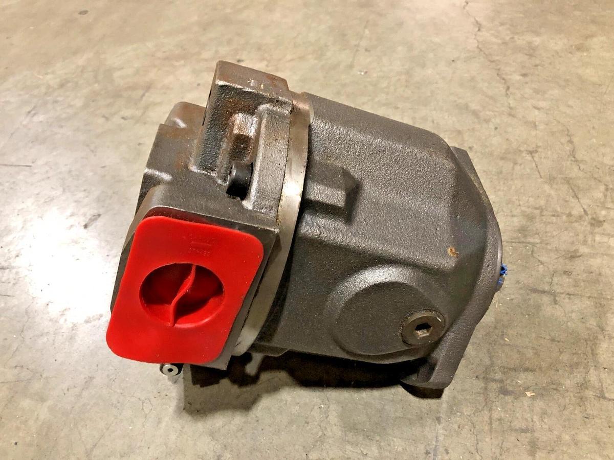 New FluiDyne A10VS071DFR31RPKC62N00 Axial Piston Variable Pump 1-1/4" Shaft