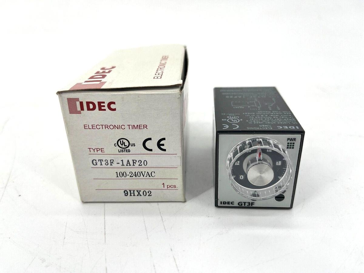 New IDEC GT3F-1AF20 Plug-In Timer 0.1s-600s Range 8-Pin SPDT 100-240VAC