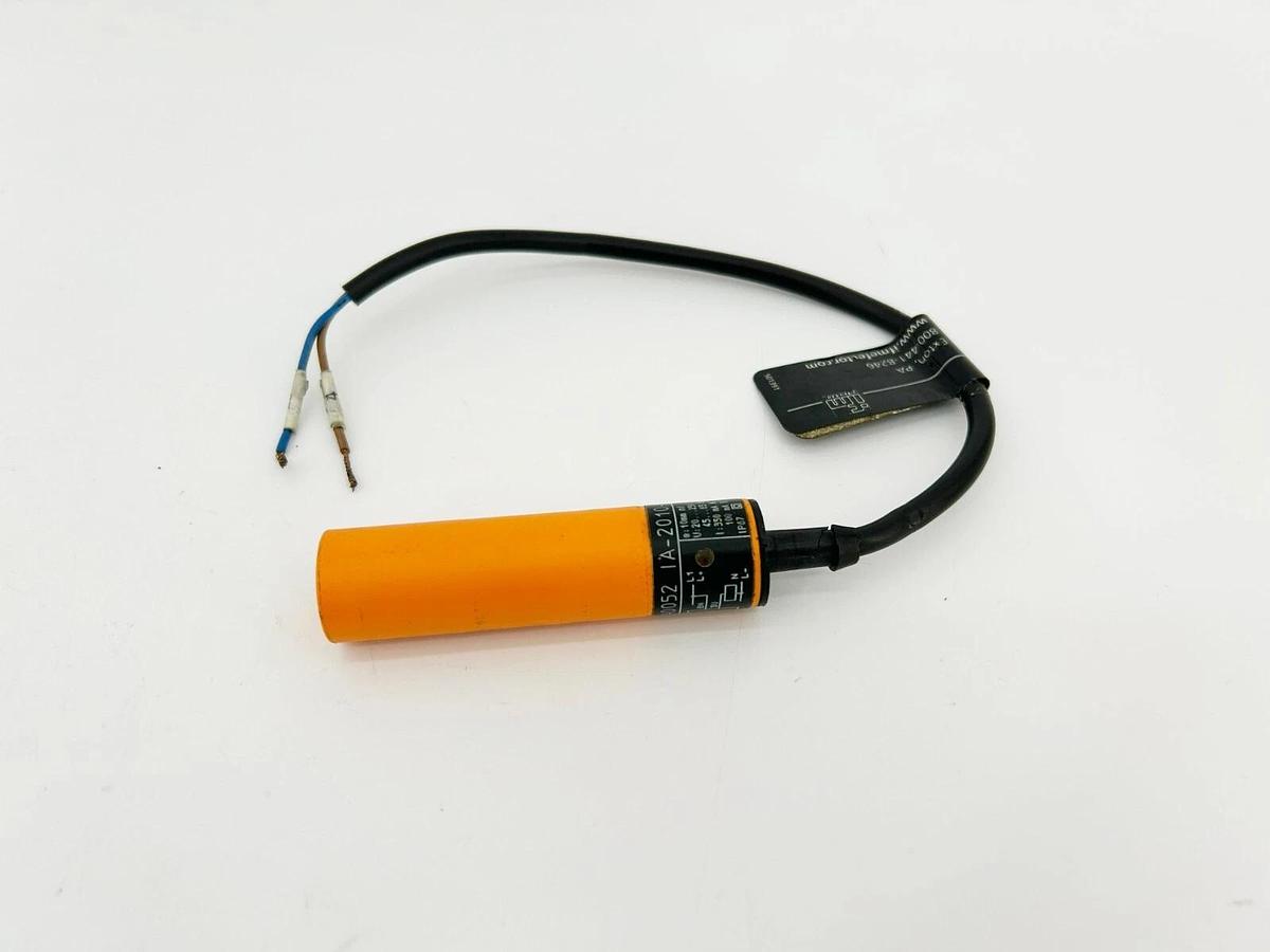 Used IFM Efector IA0052 Inductive Proximity Sensor