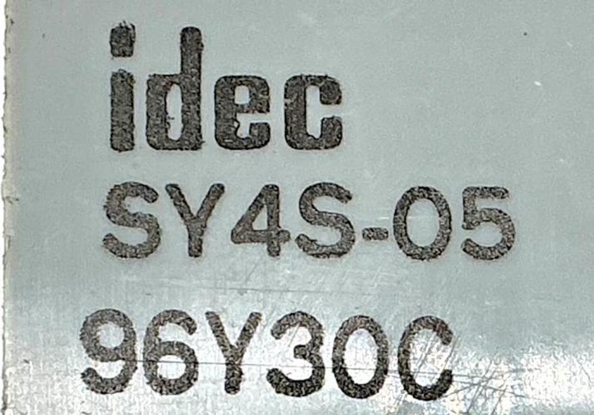Used Lot of 4 IDEC SY4S-05 Relay Socket 14-Pin 7A 300V SY4S05 96Y30C