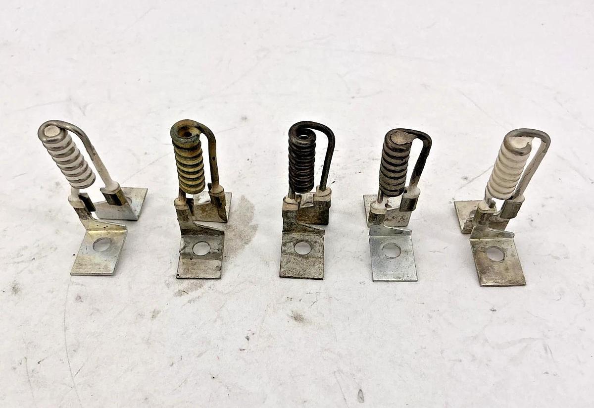 Used Lot of 5 Square D AR-10.2 Overload Relay Thermal Unit
