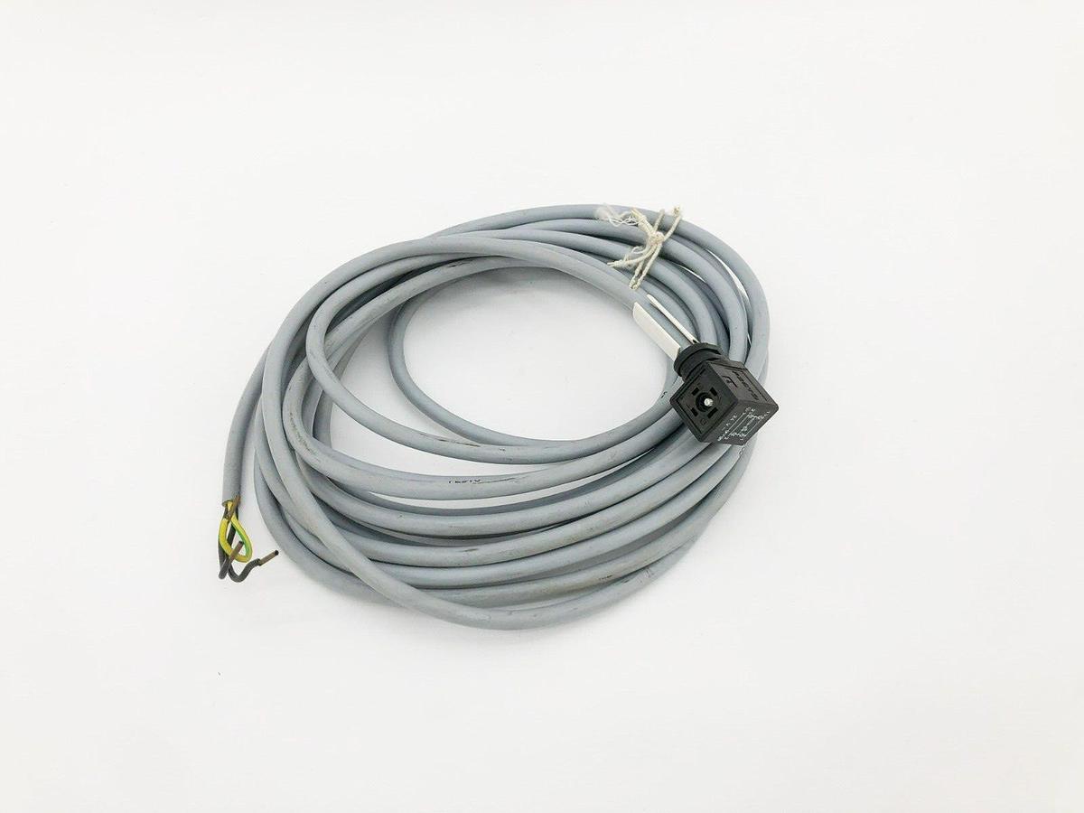 New Festo KMEB-1-24-5-LED Angled Plug Socket