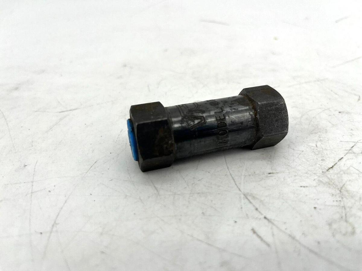 New Vickers DT8P1-02-5-10 Hydraulic Check Valve