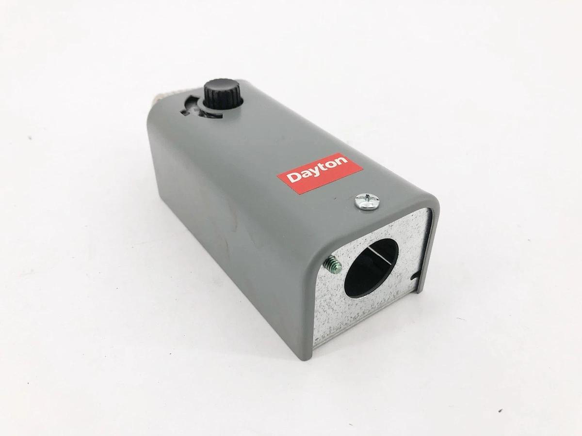 New Dayton 2E206 Heating-Ventilating Control 120/240VAC