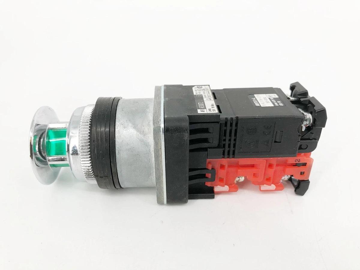 New Fuji Electric AR30Q7L Green Illuminated Push-Pull Button AR9T511-L - No Box