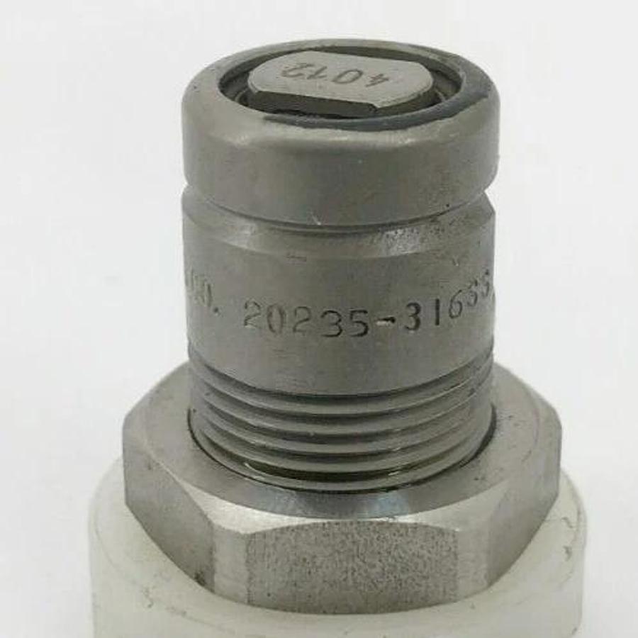 Lot of 5 New Spraying Systems 20235-4012-316SS Self Cleaning Nozzles Stainless