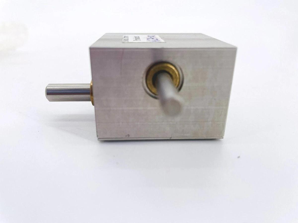 New Stock Drive Products A2Z4-100 Gear Reducer