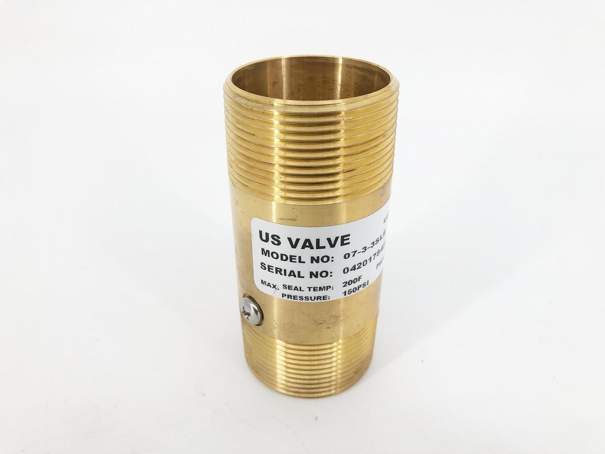 New US Valve 07-3-3SLB Check Valve 1.5" MNPT 150psi - No Box