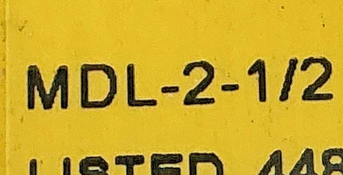 Lot of 15 New Bussmann MDL-2-1/2 Glass Fuse 2-1/2A 250V