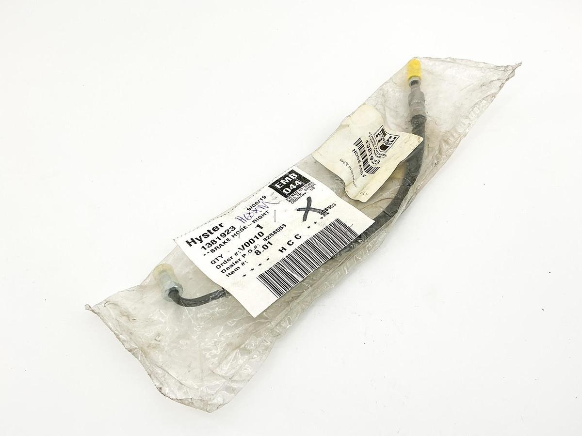 New Hyster 1381923 Hose Assembly