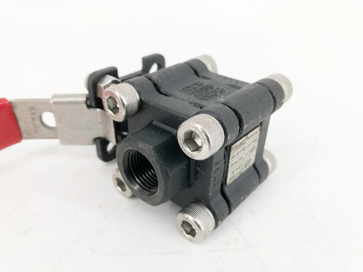 New Sesto Valves M32N-0R-C60F-L Ball Valve 3/8" 2000WOG B16.34 - No Box