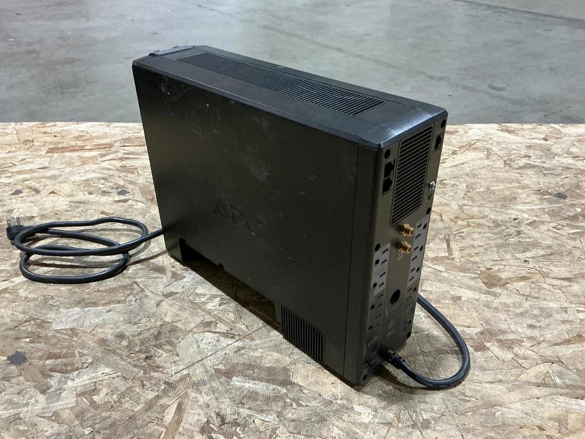 Used APC BR1300G Uninterruptible Power Supply 12A 120V 50/60HZ MISSING BATTERY