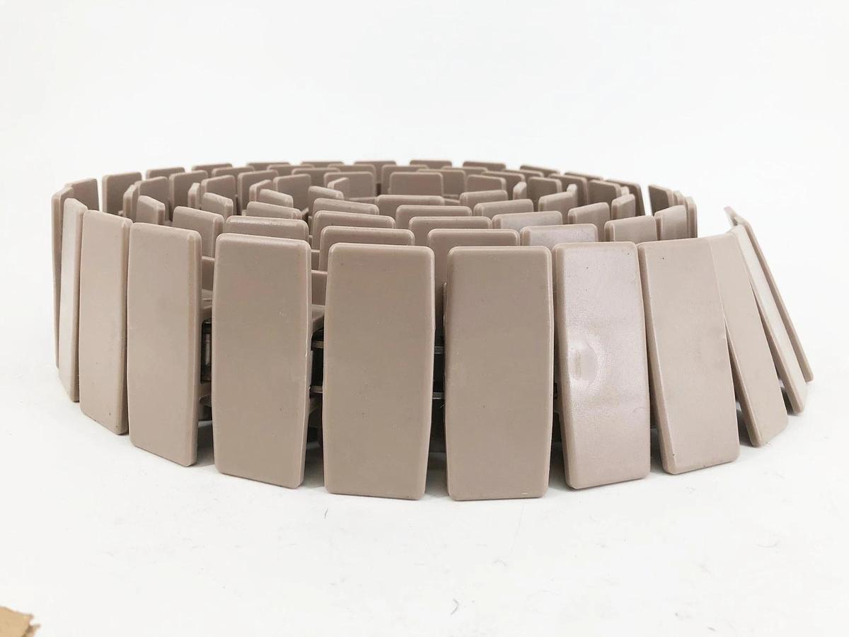 New Rexnord LF1873TSSK3.25 TableTop Chain 10FT.