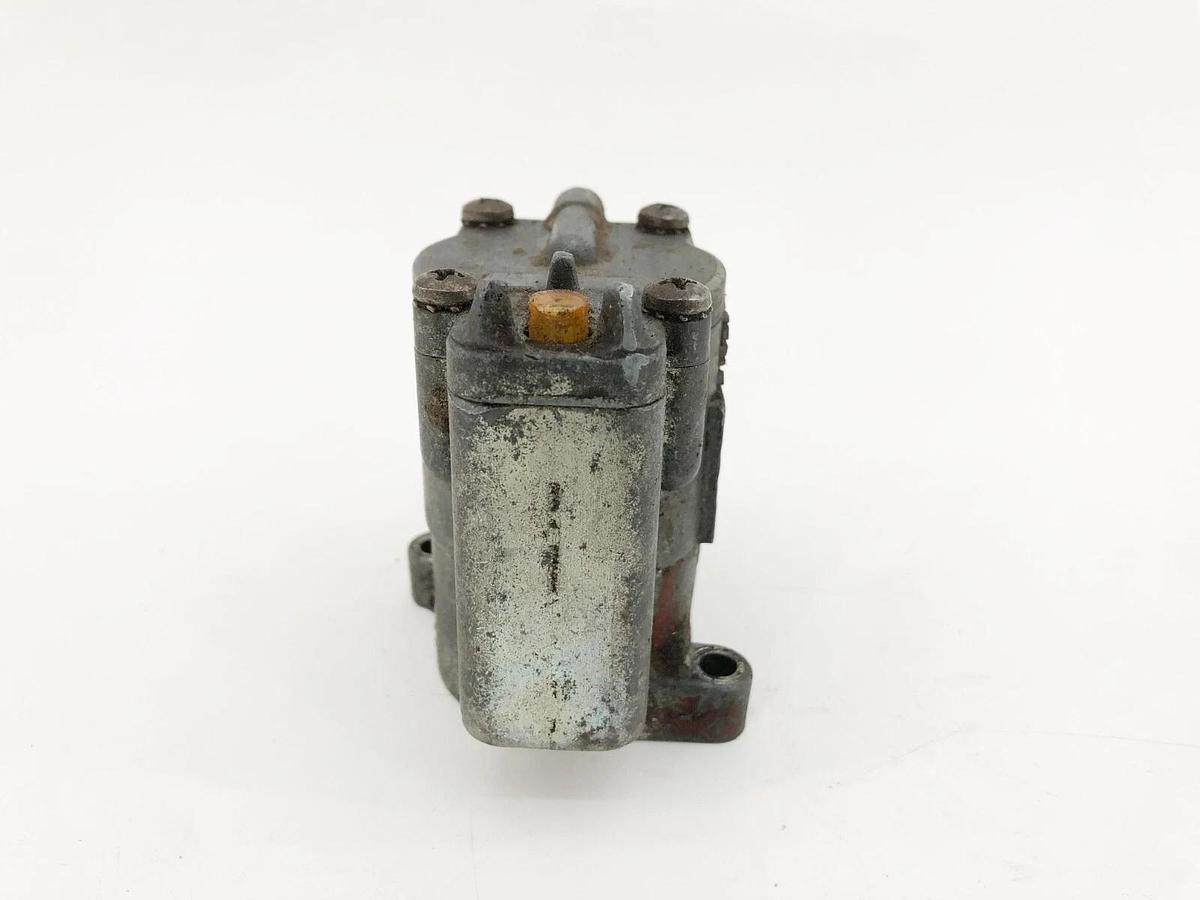 Used Schrader Bellows K175-8035 Pilot Valve 120/110VAC 50/60Hz
