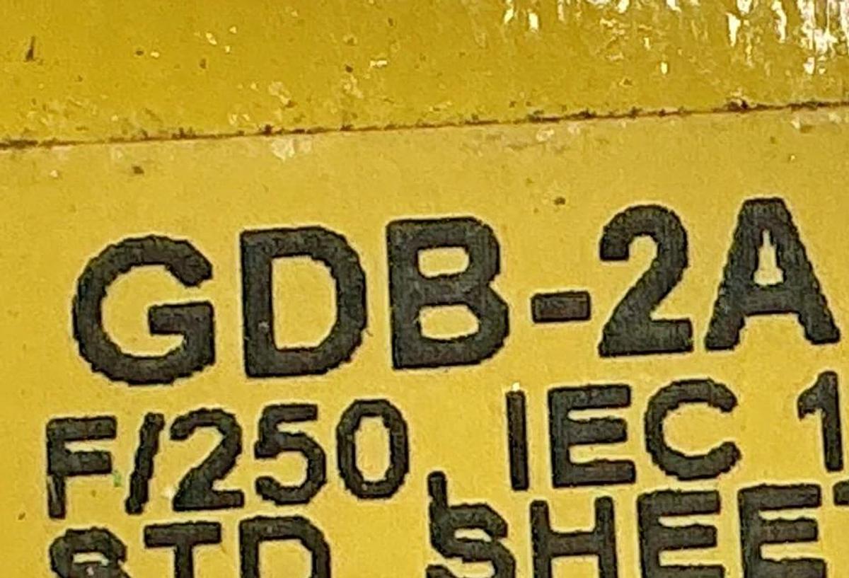 Lot of 20 New Bussmann GDB-2A Glass Mini Fuses 2A 250V