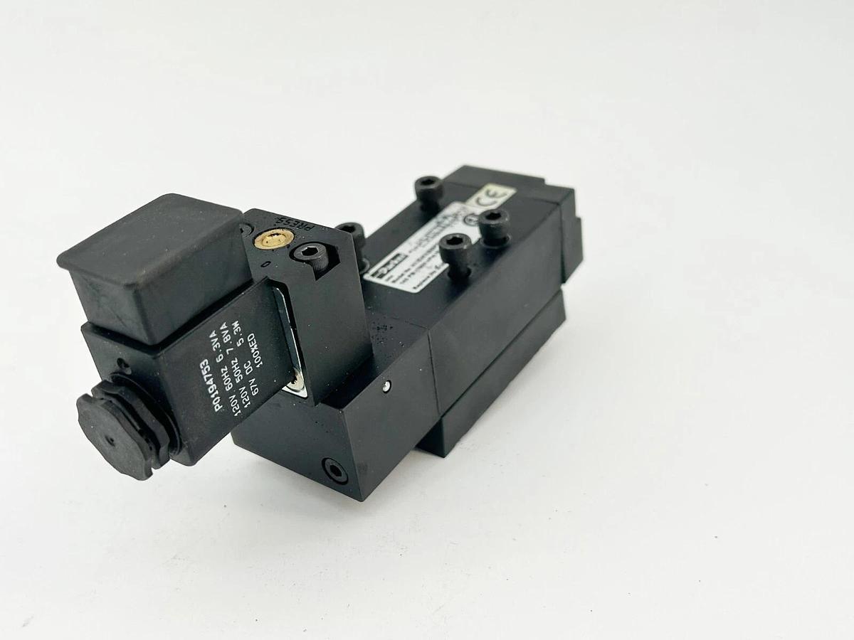 New Parker H1EWXBBP53B Solenoid Valve 145PSI 120V 50/60Hz
