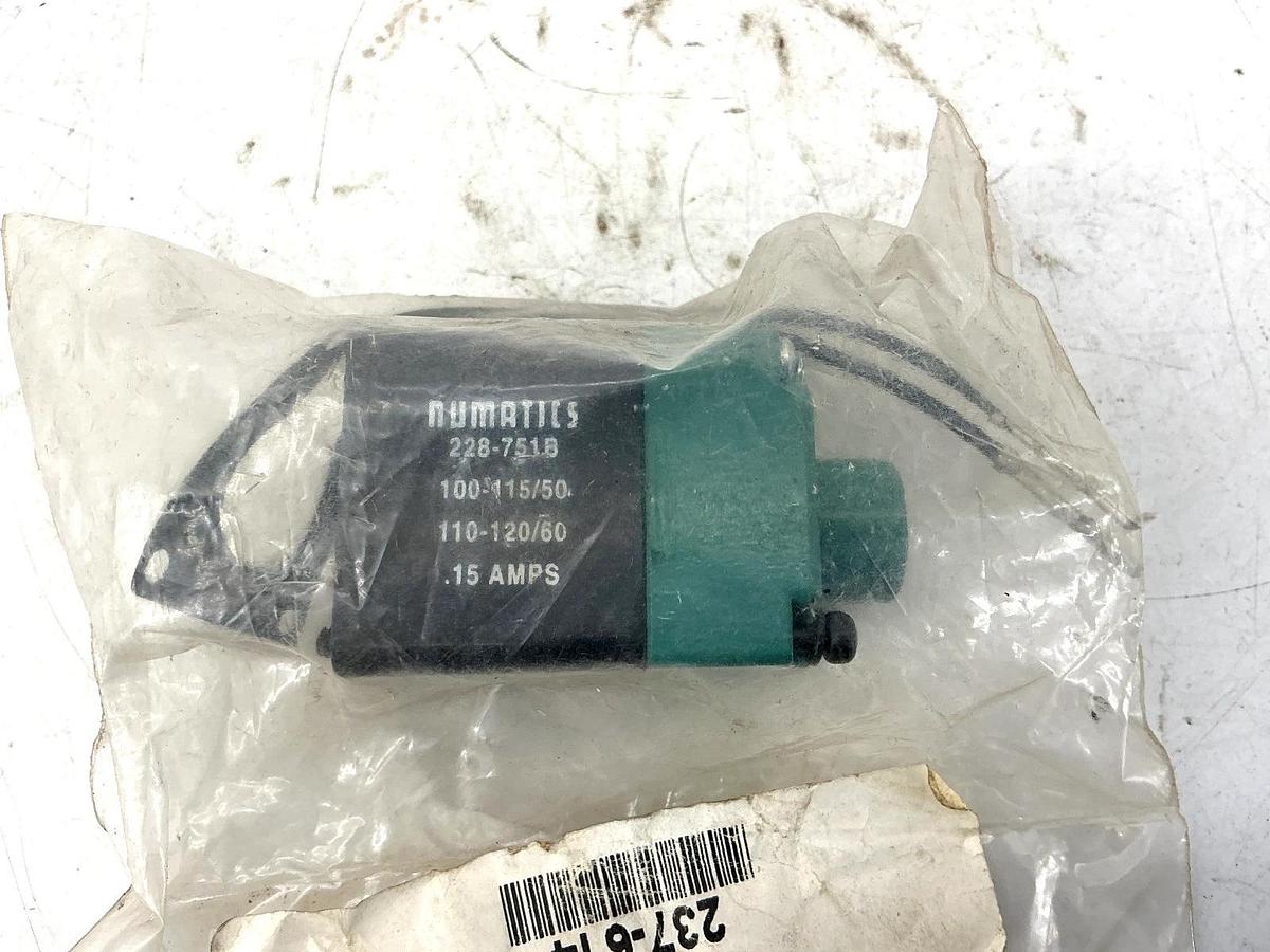 New Numatics 237-614 Solenoid Coil 2-Wire 0.15A 110/120V 50/60HZ
