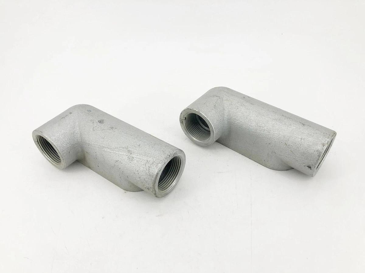 Lot of 2 New Crouse-Hinds LL47 1-1/4" Conduit Outlet Bodies Form 7
