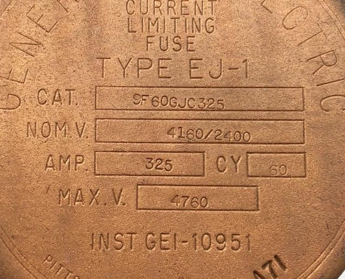 New GE General Electric 9F60GJC325 Fuse 4760V 325A Type EJ-1DD