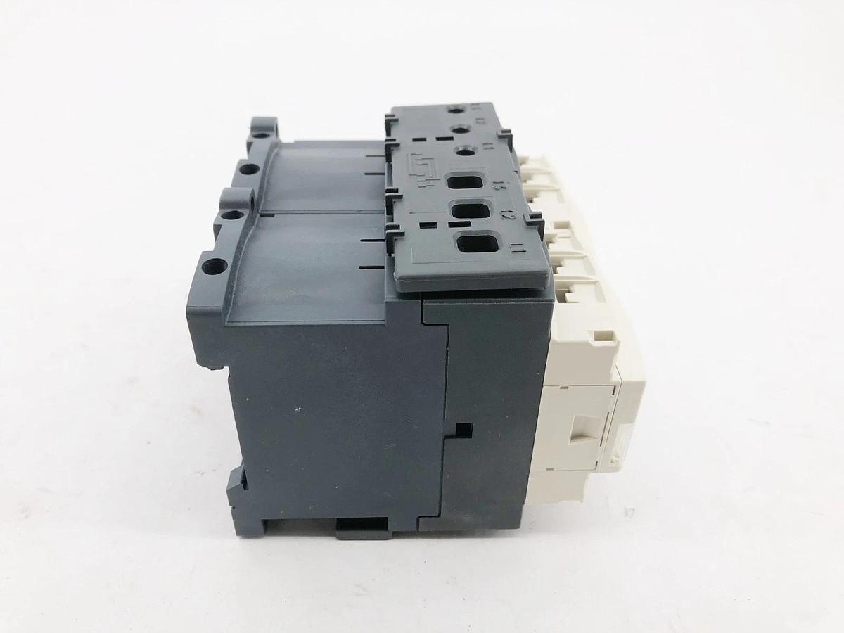 New Telemecanique LC2D12BL Reversing Contactor 24VDC 2.4W 5.5KW/400V 7.5HP/460V