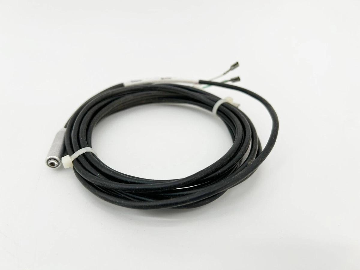 New Cutler Hammer 1270A-300 Photoelectric Sensor 9' Series 70