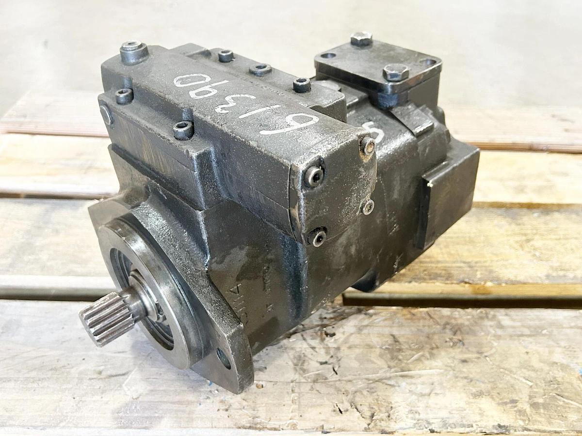 Used Oil Gear PVWJ-098A1UV-LDFS-P-1NNNN-CP Hydraulic Piston Pump
