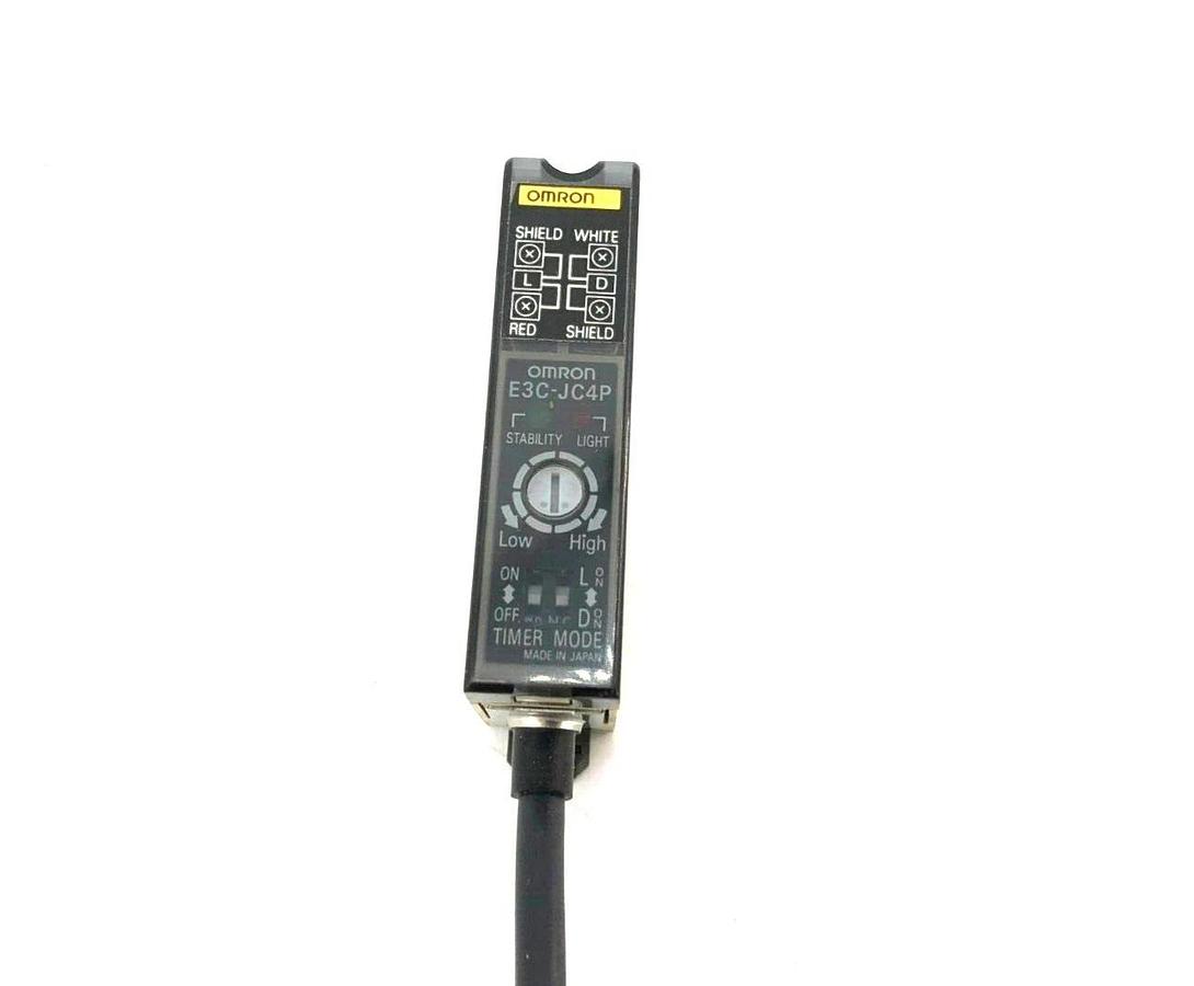 New Omron E3C-JC4P Photoelectric Sensor 12 to 24VDC