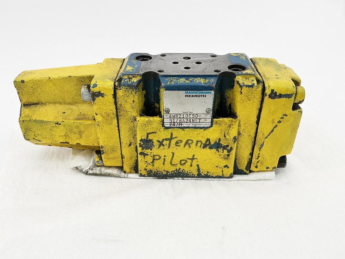 Used Rexroth RR00007102 Pilot Valve 4WRZ10E50-5176A24NET