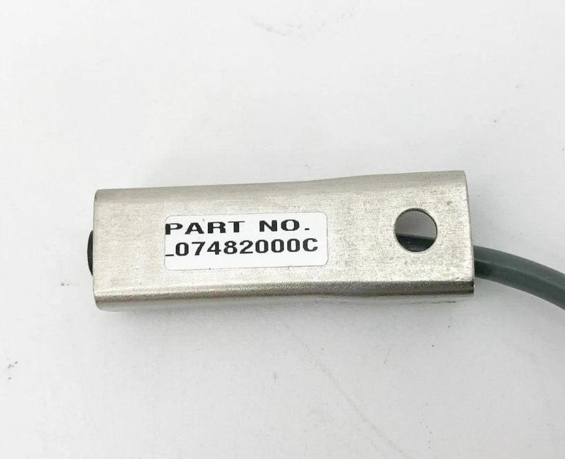 New Parker L07482000C Pneumatic Cylinder Reed Switch