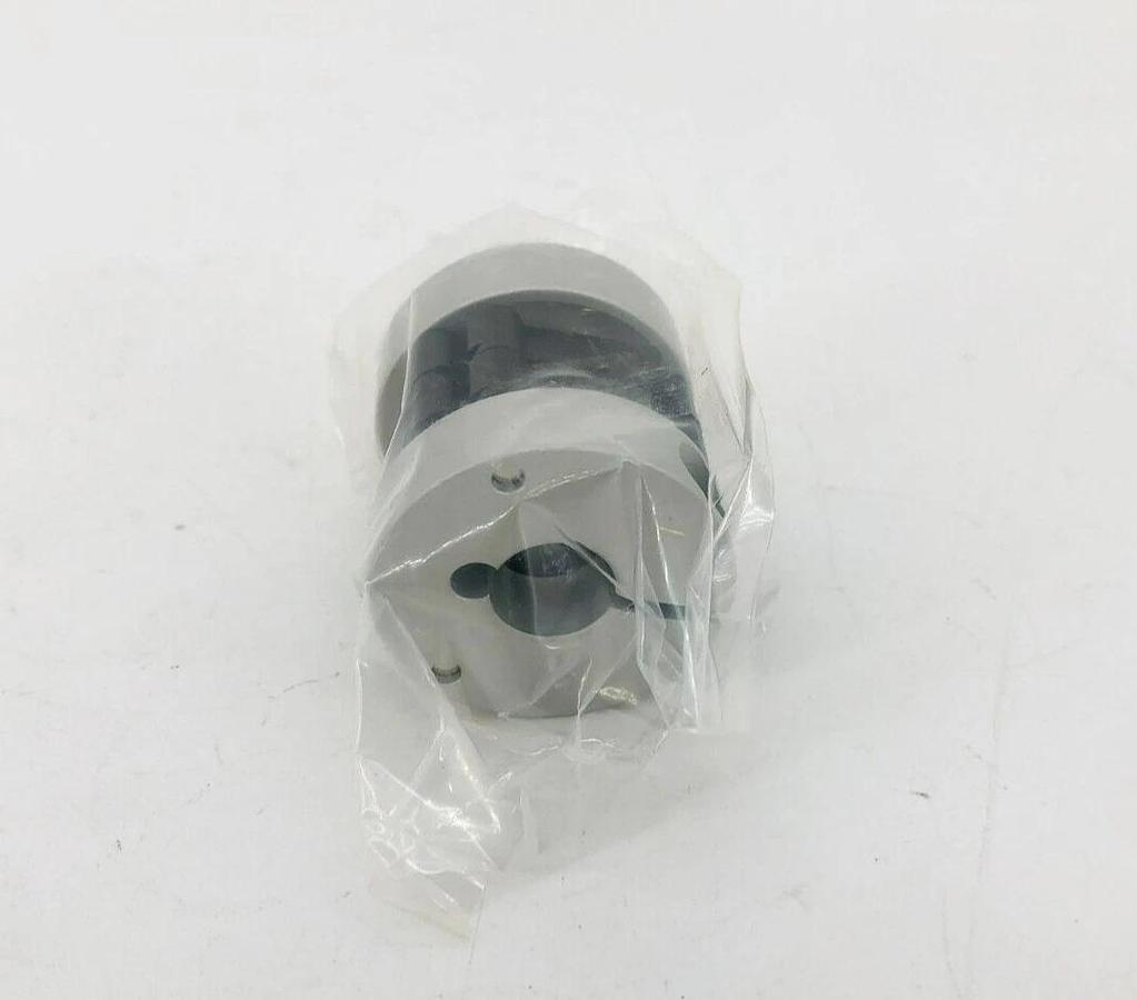 New Zero-Max C216P-010-012 Control Flex Coupling 1/2" Bore