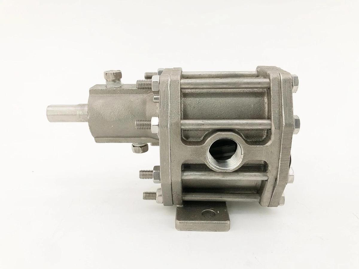 New Gardner Denver Oberdorfer OBS20716CA Gear Pump