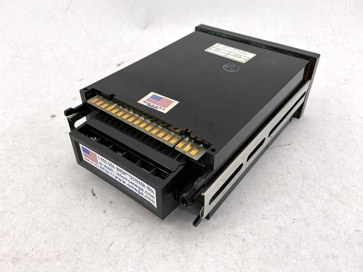 New OMEGA DP2000-P9 Omegarometer Strain Gauge / Monitor 120VAC 4-Watts