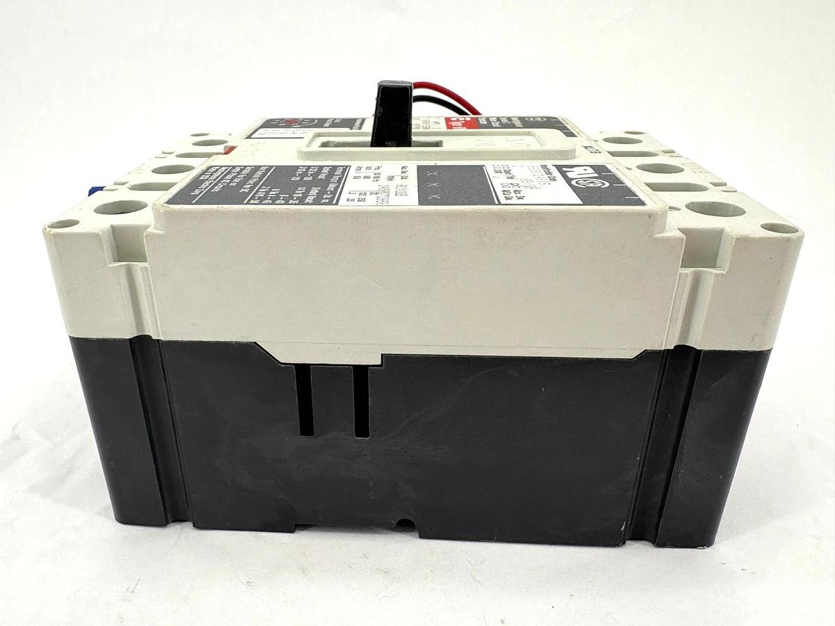 Used Westinghouse HMCP007C0C Circuit Breaker w/ A1X1LB Aux. Switch 7A 3P 600VAC