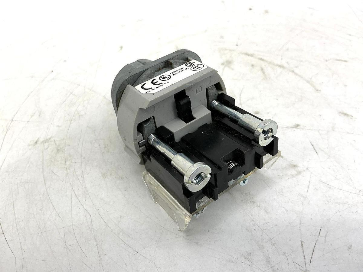 New Allen Bradley 800T-J17A Ser T Selector Switch 3Pos Missing Knob Lever No Box