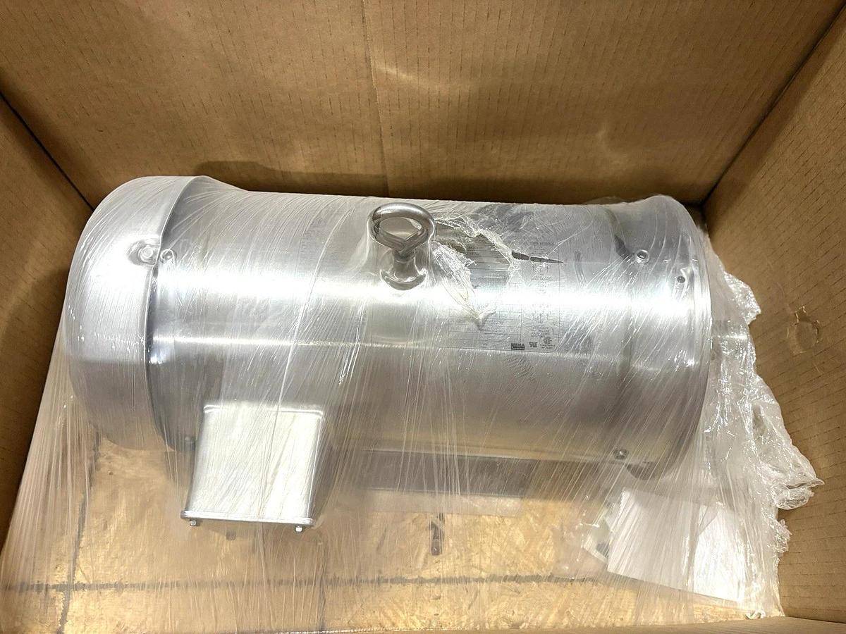 New Baldor CSSEWDM3611T 3HP Washdown Motor 230/460V 1760RPM 182TC Frame TEFC