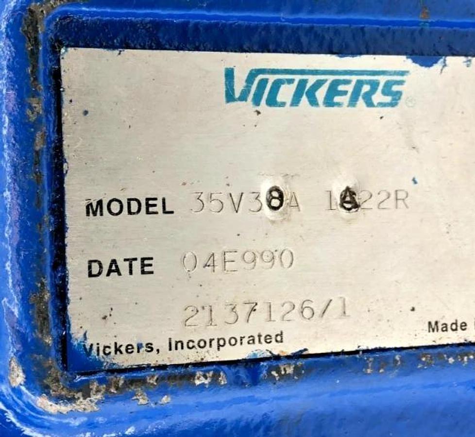 New Vickers 35V30A-1A22R Fixed Displacement Vane Pump 02-137126-1 - No Box
