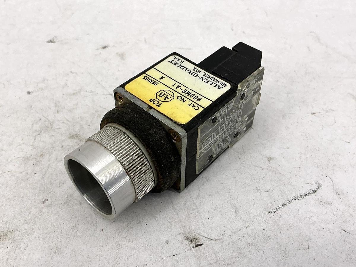 Used Lot of 3 Allen Bradley 800MR-A1 Ser A Pushbutton w/ 800M-XD1S Contact Block