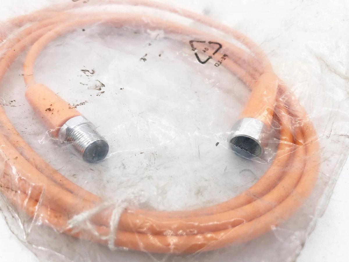 New IFM Efector EVT043 Connector Cable M12 M 4P To M12 F 5P