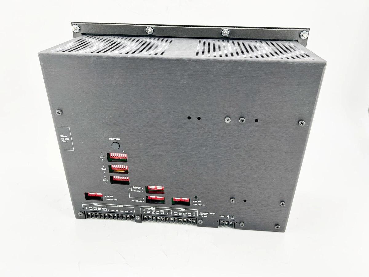 New Uticor 100G-1S2R1 Operator Interface 10/4" passive Color Panel 250V 512K RAM