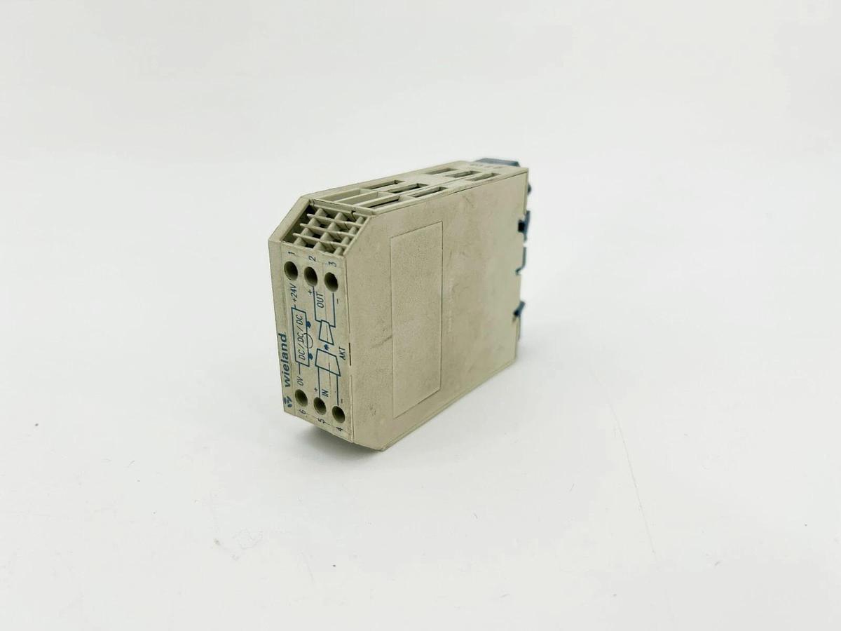 Used Wieland 57.806.1053.0 AKT Analog Isolation Coupling Module 24VDC