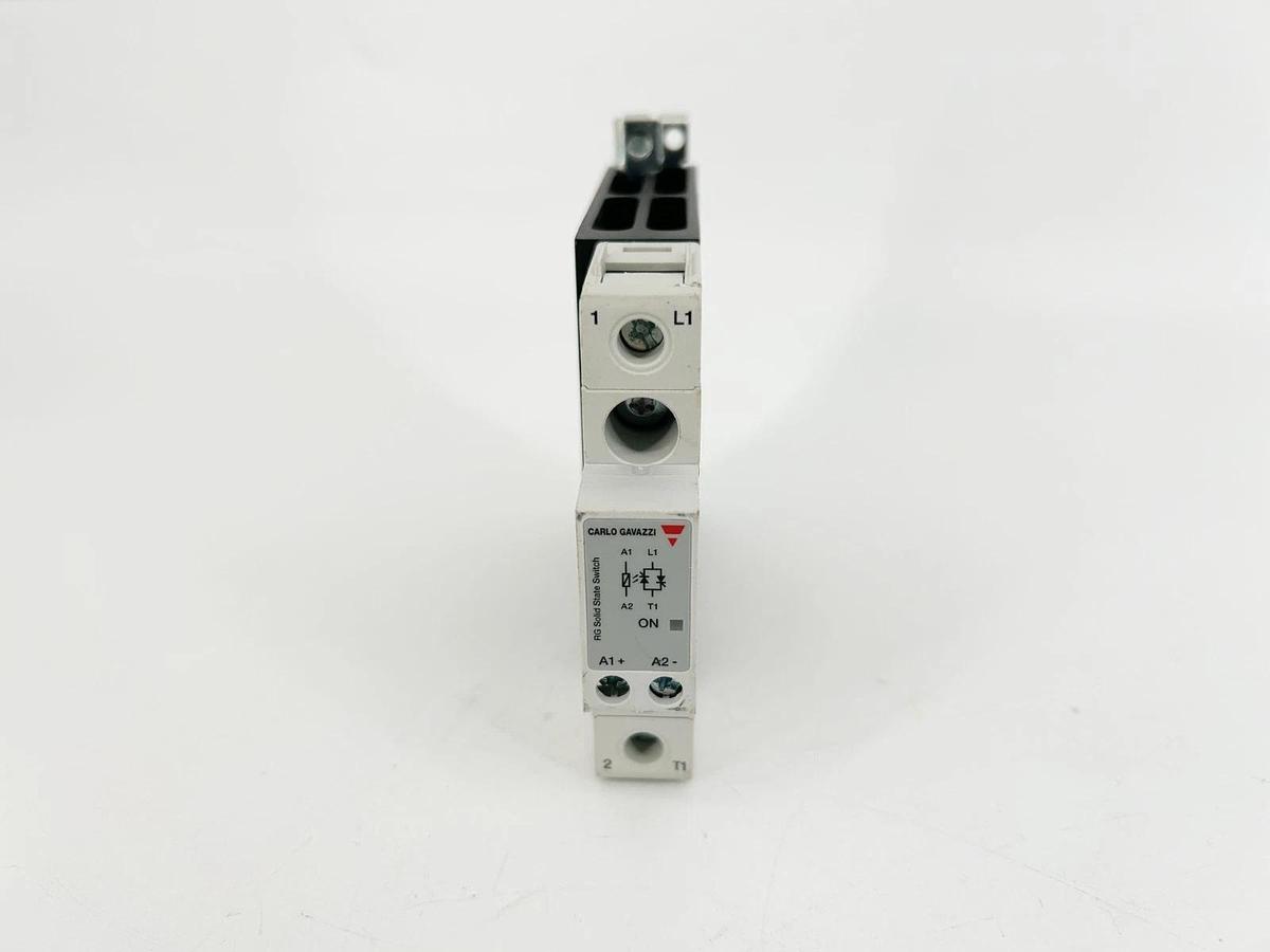 New Carlo Gavazzi RGC1A23D30KKE Solid State Relay 230V 30A 800VP - No Box