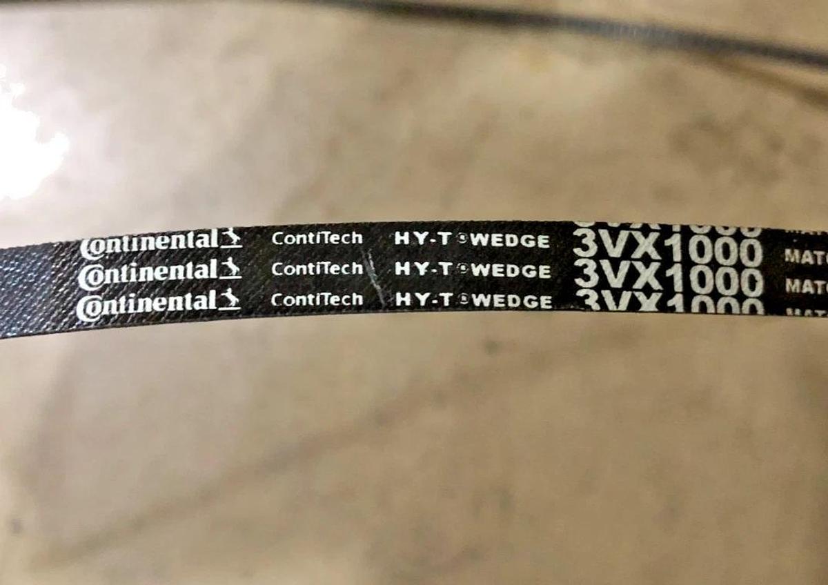 Lot of 2 New Continental 3VX1000 HY-T Wedge Cogged V-Belts - No Box