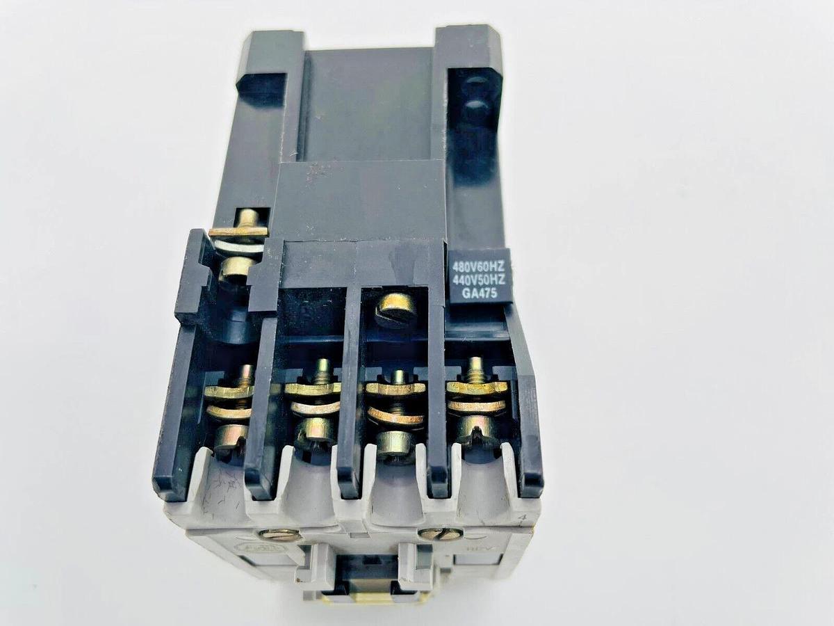 Used Allen Bradley 500-TOB94 Lighting Contactor Size 0 4P 440/480V Coil Ser B